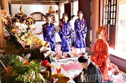 Dâng hương tưởng nhớ và tri ân công đức Hoàng tử Lang Liêu