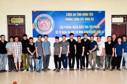 Quảng cáo rầm rộ trên mạng để thu hút các 'con bạc' trực tuyến