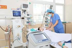 Bé trai 12 tuổi ở Hà Nội được cứu sống sau đuối nước nhờ sơ cứu và cấp cứu kịp thời