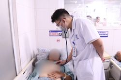 Nam công nhân bị suy thận cấp vì làm việc dưới trời nắng nóng