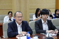 Thứ trưởng Nguyễn Tri Thức tiếp, làm việc với Chủ tịch Tập đoàn SunWah cùng các doanh nghiệp Trung Quốc