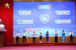 Tập trung triển khai đồng bộ các giải pháp bảo vệ trẻ em trên môi trường mạng