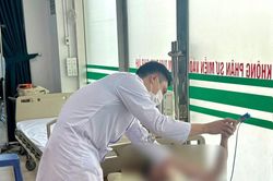 Shipper 21 tuổi gặp nạn vì say nắng khi giao hàng giữa trưa