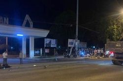 Hai thanh ni&ecirc;n tử vong tại chỗ sau c&uacute; va chạm với xe ben