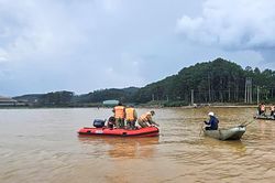 Tìm thấy thi thể bé gái 12 tuổi bị lũ cuốn ở Đà Lạt