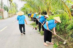Đẩy mạnh truyền thông pháp luật về môi trường, nâng cao nhận thức cộng đồng