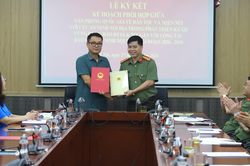 Phối hợp phát triển kinh tế - xã hội, bảo đảm an ninh vùng đồng bào dân tộc thiểu số