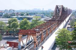 Cầu Long Biên sẵn sàng thông xe từ 0h ngày 28/5
