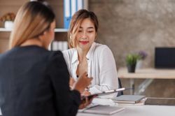 6 từ không nên dùng để mô tả bản thân khi tìm việc