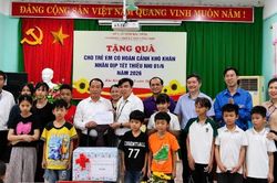 Bắc Ninh: Thăm, tặng quà trẻ em có hoàn cảnh đặc biệt
