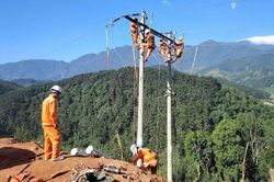 N&Oacute;NG: Ti&ecirc;u thụ điện li&ecirc;n tiếp lập đỉnh, Bộ C&ocirc;ng Thương muốn &aacute;p dụng ngay khung giờ cao điểm mới