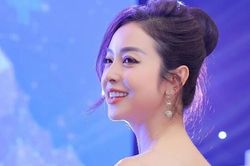 Jennifer Phạm: Nhan sắc rạng rỡ và cuộc sống viên mãn của Hoa hậu châu Á tại Mỹ 2006