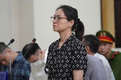 Hai cựu Cục trưởng An toàn thực phẩm nhận hối lộ cùng được giảm án