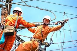 Hệ thống điện quốc gia đạt kỷ lục công suất cực đại