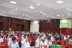 Kỳ họp Chuyên đề lần thứ Nhất, HĐND tỉnh Đắk Lắk: Khơi thông nguồn lực, tạo động lực phát triển từ các quyết sách sát thực