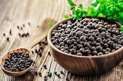 Giá tiêu hôm nay 27/5: Biến động trái chiều, thế giới ổn định
