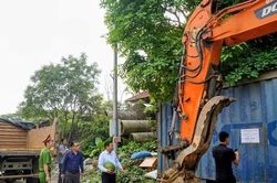 Tây Phương giải quyết các 'điểm nghẽn' trật tự đô thị