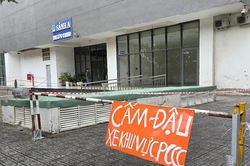 TP Hồ Chí Minh: Lại xảy ra sự cố tại chung cư Lapen Center