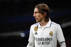 Real Madrid sẵn sàng đưa Modric trở lại