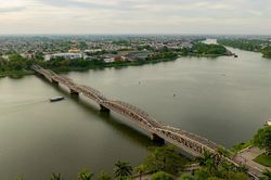 Sửa chữa cầu Trường Tiền, cấm phương tiện lưu thông qua cầu vào ban đêm
