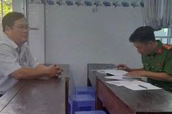 Đánh nam sinh bầm lưng vì gỡ miếng lót ghế, thầy giáo bị phạt 7 triệu đồng