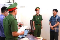 Bắt người đàn ông mua lợn dịch, cấp đông rồi bán ra thị trường