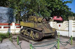 Bảo tàng Lịch sử Quân sự Việt Nam tiếp nhận xe tăng M5 Stuart