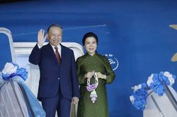 Tổng Bí thư, Chủ tịch nước Tô Lâm và phu nhân lên đường thăm cấp Nhà nước Cộng hòa Singapore