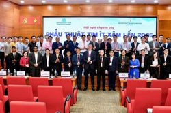 Xu hướng điều trị phẫu thuật tim ít xâm lấn