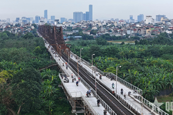 Hà Nội: Chính thức thông xe cầu Long Biên