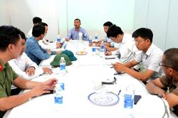 Đẩy nhanh tiến độ, bảo đảm chất lượng công trình Trường Phổ thông Nội trú liên cấp Tiểu học - THCS xã Avương