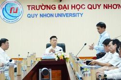 Thứ trưởng Lê Quân: 'Trường ĐH Quy Nhơn phải là trọng điểm miền Trung - Nam Bộ về công nghệ, đổi mới sáng tạo'