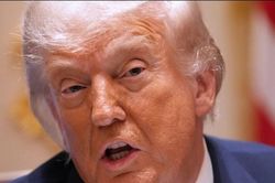 Sau tín hiệu tích cực, Tổng thống Mỹ Trump bất ngờ phủ nhận dự thảo thỏa thuận với Iran