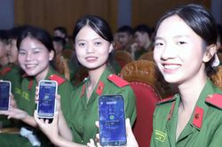 Cán bộ trẻ tranh tài Olympic tiếng Anh lần thứ VIII năm 2026