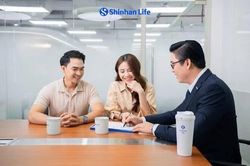 Người Việt quan tâm bảo vệ gia đình trước rủi ro và tiếp cận bảo hiểm nhân thọ