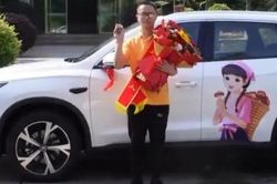 Cứu 3 thiếu niên trong đêm, người đàn ông được thưởng xe hơn nửa tỷ đồng