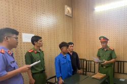 Trộm xe máy rồi tự ngã bất tỉnh bên đường, thanh niên bị bắt khẩn cấp