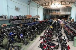Phát hiện cơ sở tái chế 'pin', đóng lại nhãn hiệu rồi bán ra thị trường