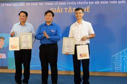Gần 1.900 tác phẩm tham gia sáng tác tranh cổ động tuyên truyền Đại hội Đoàn XIII