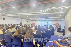 Dòng tiền quay lại chứng khoán, nhóm cổ phiếu nào dẫn sóng?