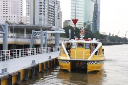 TP.HCM muốn mở rộng mạng lưới buýt sông, xây bãi đỗ xe cao tầng tại các bến xe buýt