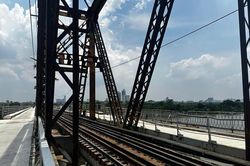 Thông xe cầu Long Biên, giảm áp lực giao thông cửa ngõ Thủ đô