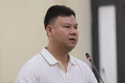 Xét xử người 'khóa đuôi' ô tô trong ngõ nhỏ ngày mùng 2 Tết