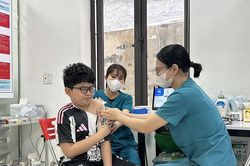 Bảo vệ trẻ em trước dịch bệnh mùa hè