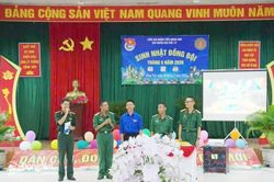 Thiếu tướng Nguyễn Khắc Huy kiểm tra, khảo sát chất lượng cán bộ sau đào tạo ở Đồng Nai