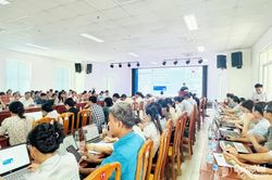 Tập huấn ứng dụng các nền tảng trí tuệ nhân tạo và 4 thủ tục hành chính của Đảng trên môi trường điện tử