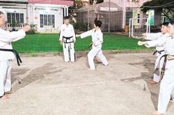 Giúp trẻ khuyết tật tự tin, hòa nhập cộng đồng