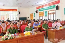 Huấn luyện nghiệp vụ sử dụng công cụ hỗ trợ cho lực lượng bảo vệ