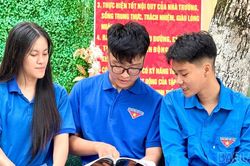 Cậu học trò đam mê văn chương