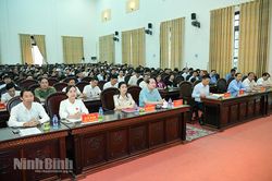 Đồng chí Mai Văn Tuất, Phó Bí thư Tỉnh ủy, Trưởng Đoàn ĐBQH tỉnh tiếp xúc cử tri trước Kỳ họp thường lệ giữa năm 2026 HĐND tỉnh